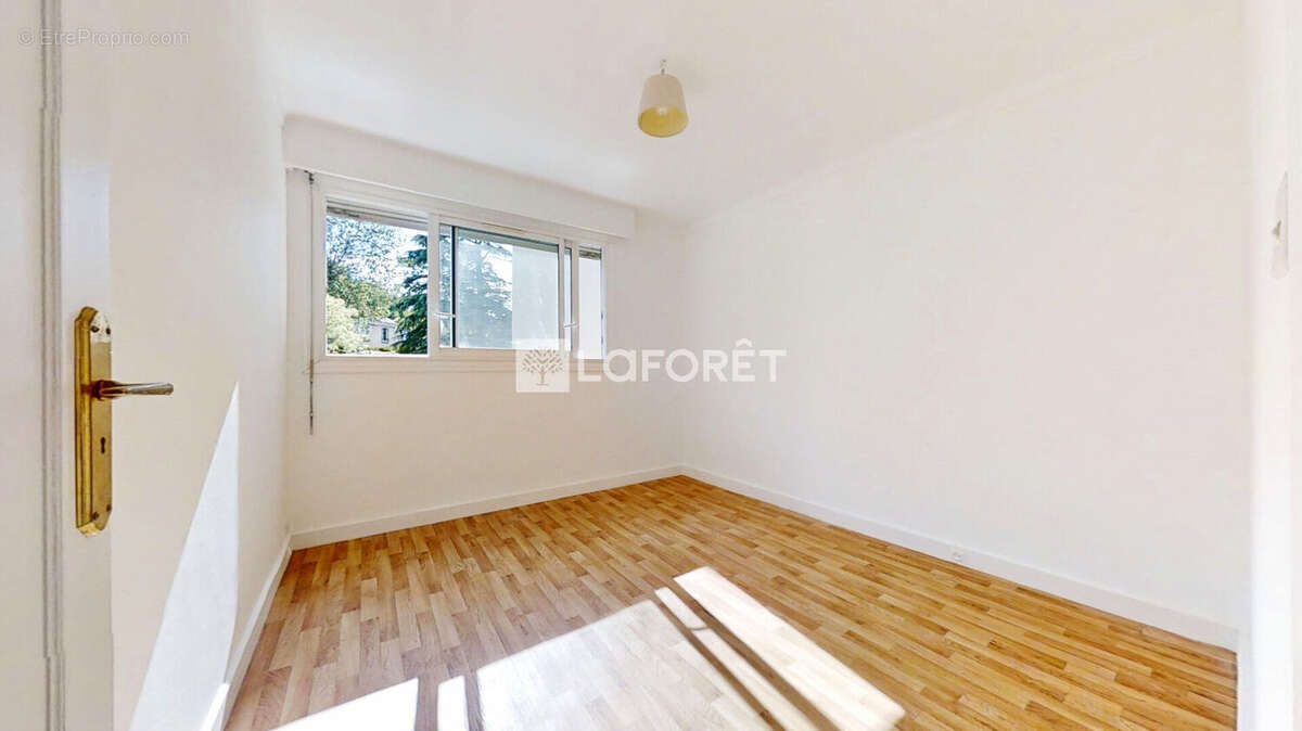 Appartement à VIROFLAY