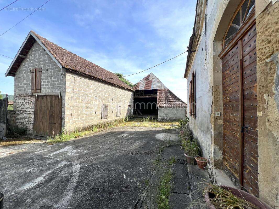 Maison à BENTAYOU-SEREE
