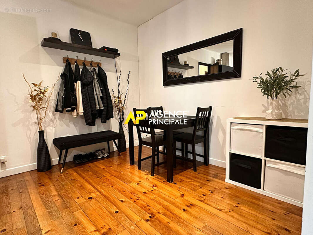 Maison à SARTROUVILLE