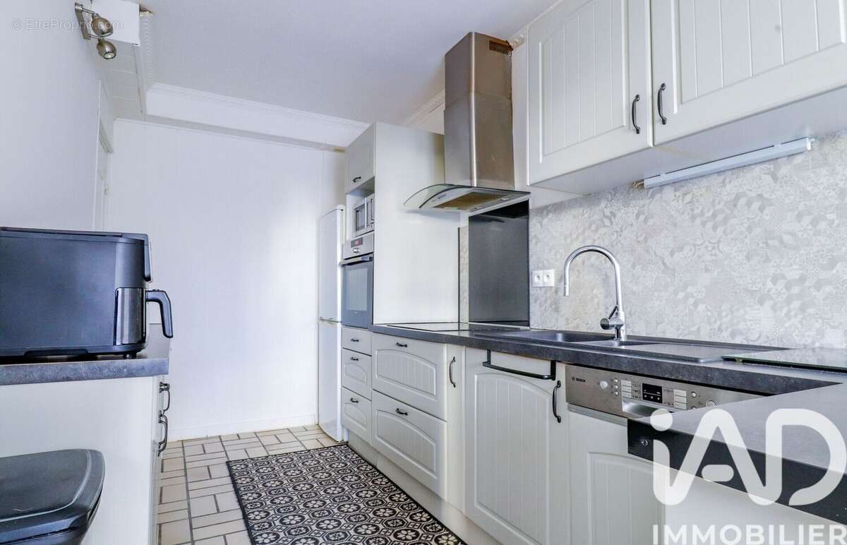 Photo 9 - Appartement à LES ULIS