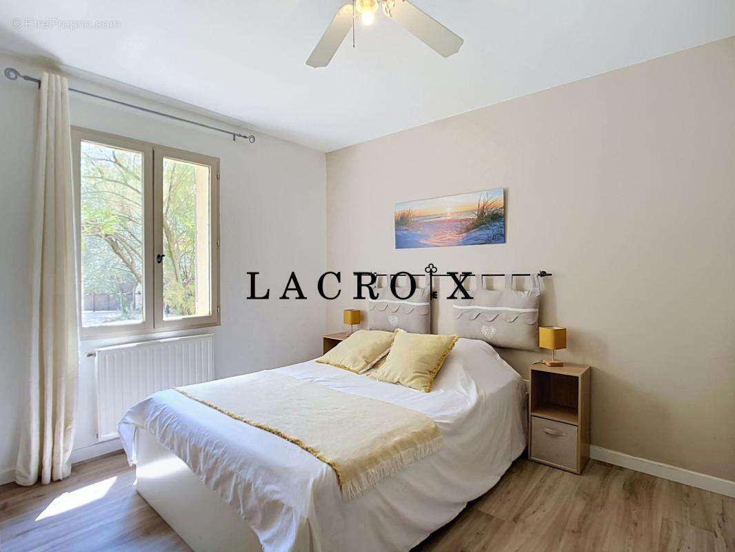 Maison 197 m² à Althen-Des-Paluds  - photo 17