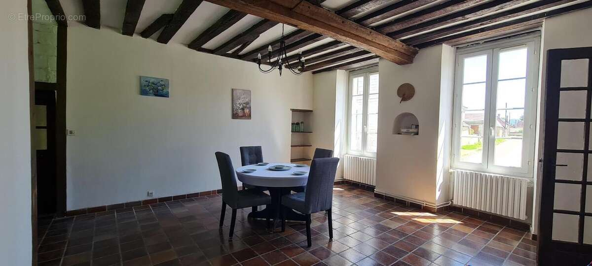 Photo 5 - Maison à ESTISSAC