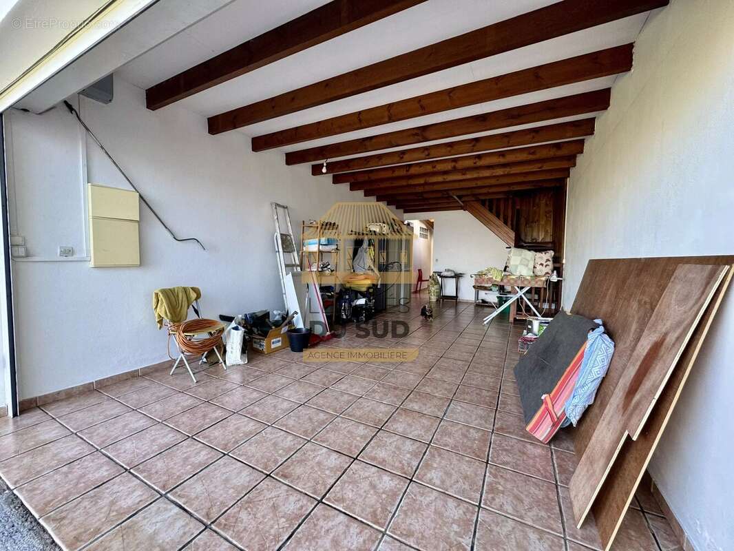 Maison familiale de 4 chambres avec garage fermé - photo 5