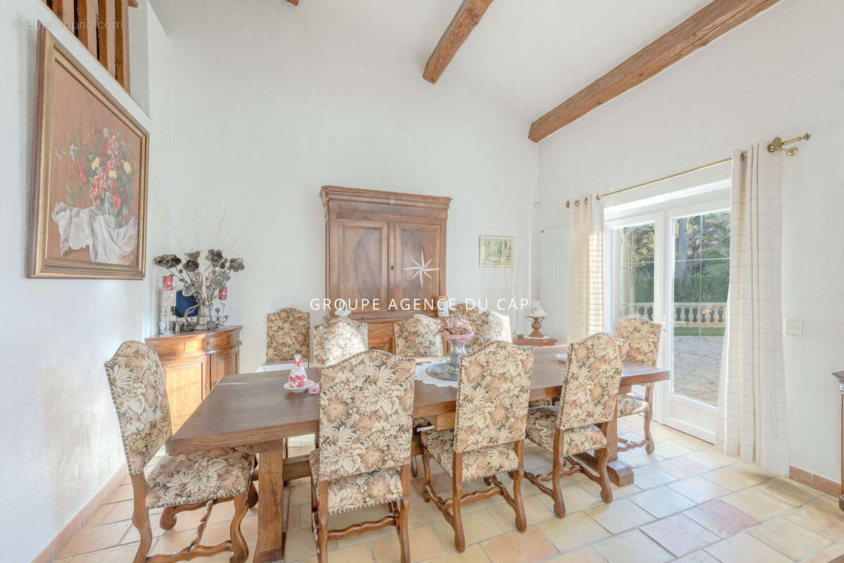 Maison à FREJUS