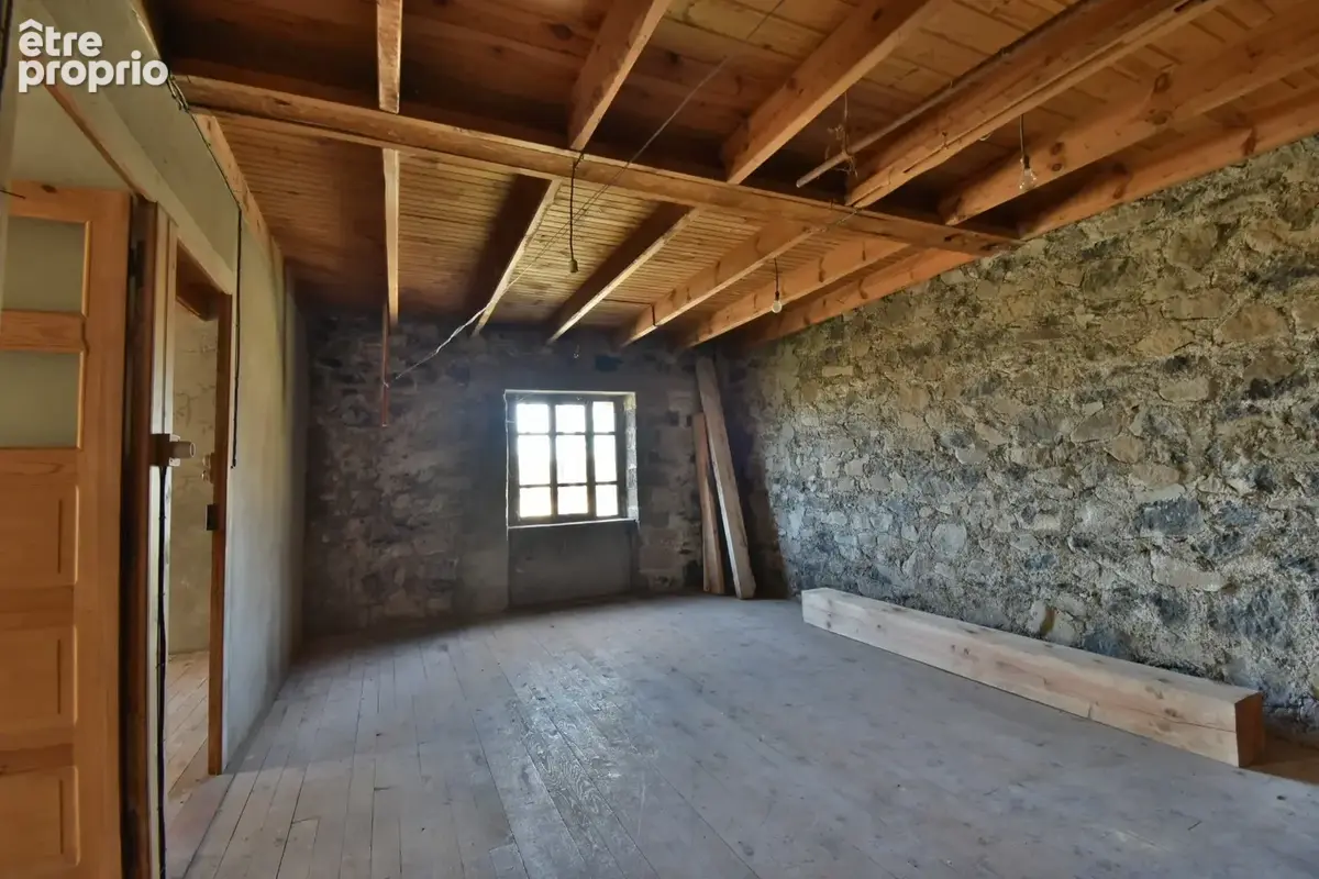 Maison à vendre 9 pièces LES VASTRES (43) - photo 11