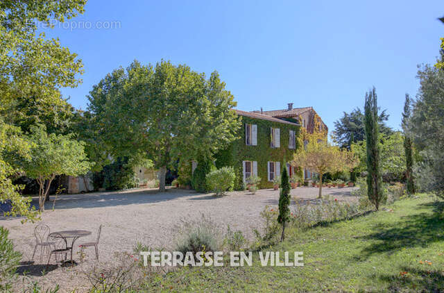 Maison à AIX-EN-PROVENCE