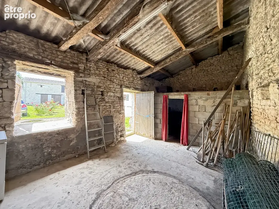 Dept de la Vienne (86) A vendre Propriété à vendre 5 pièces SERIGNY (86) - photo 15
