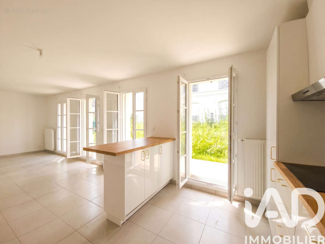 Photo 3 - Maison à SERRIS