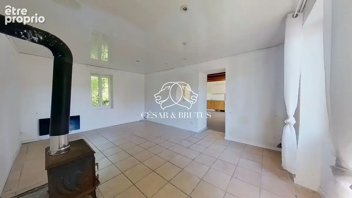 Maison 4 pièces 95 m² à vendre à Saint-Vallier (71230) - photo 8