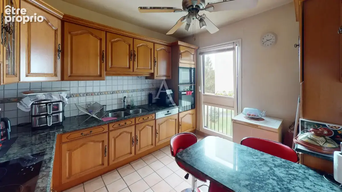 Limite Bourg La Reine, appartement L'HAY-LES-ROSES 5 pièces 98.97 m² - photo 6