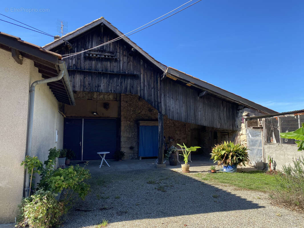 Maison à HAUTESVIGNES