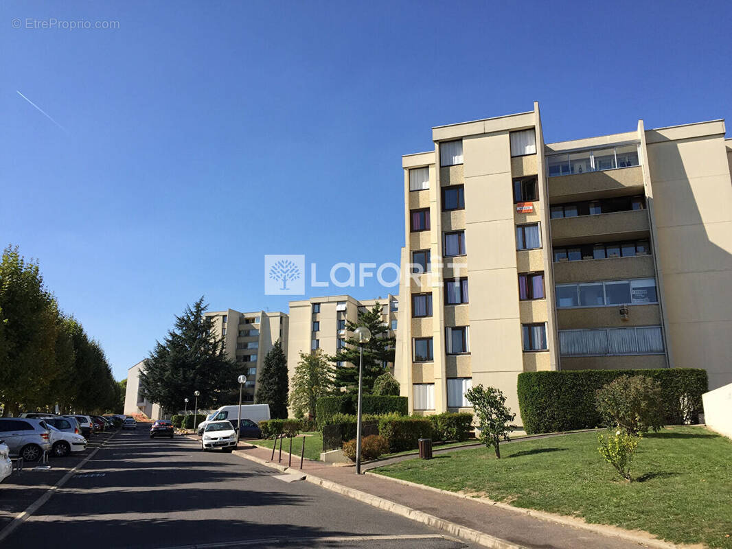 Appartement à VILLIERS-LE-BEL