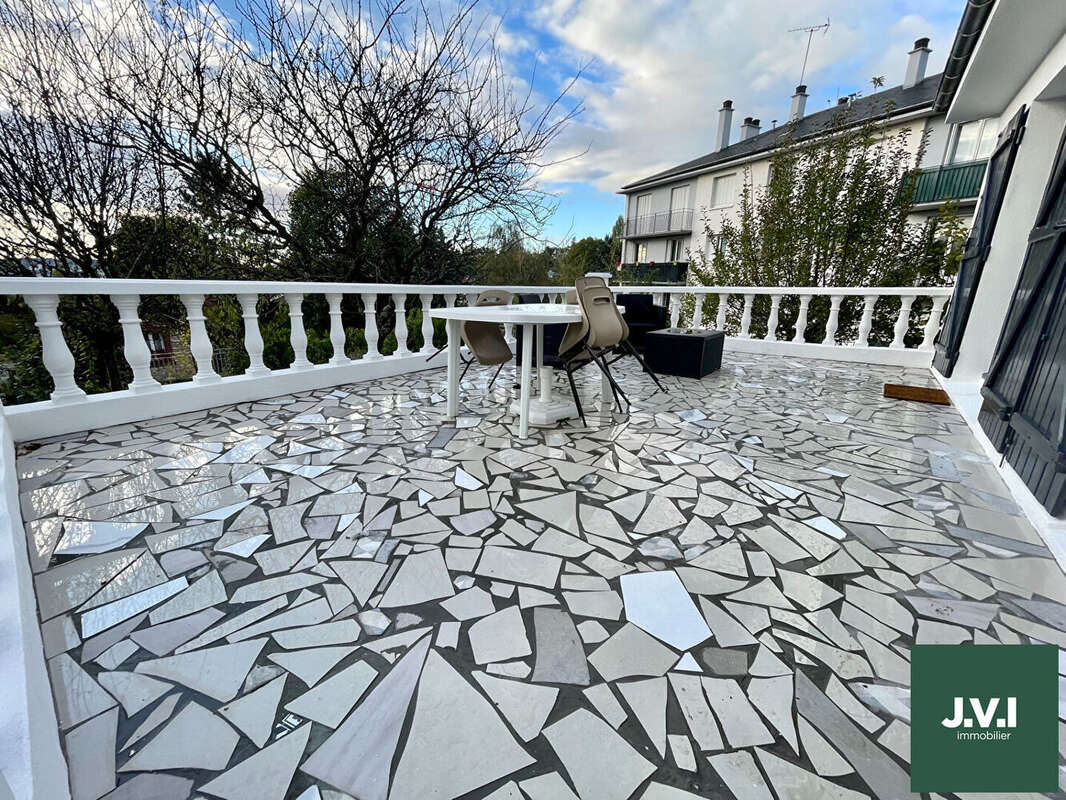 Maison à MONTMORENCY