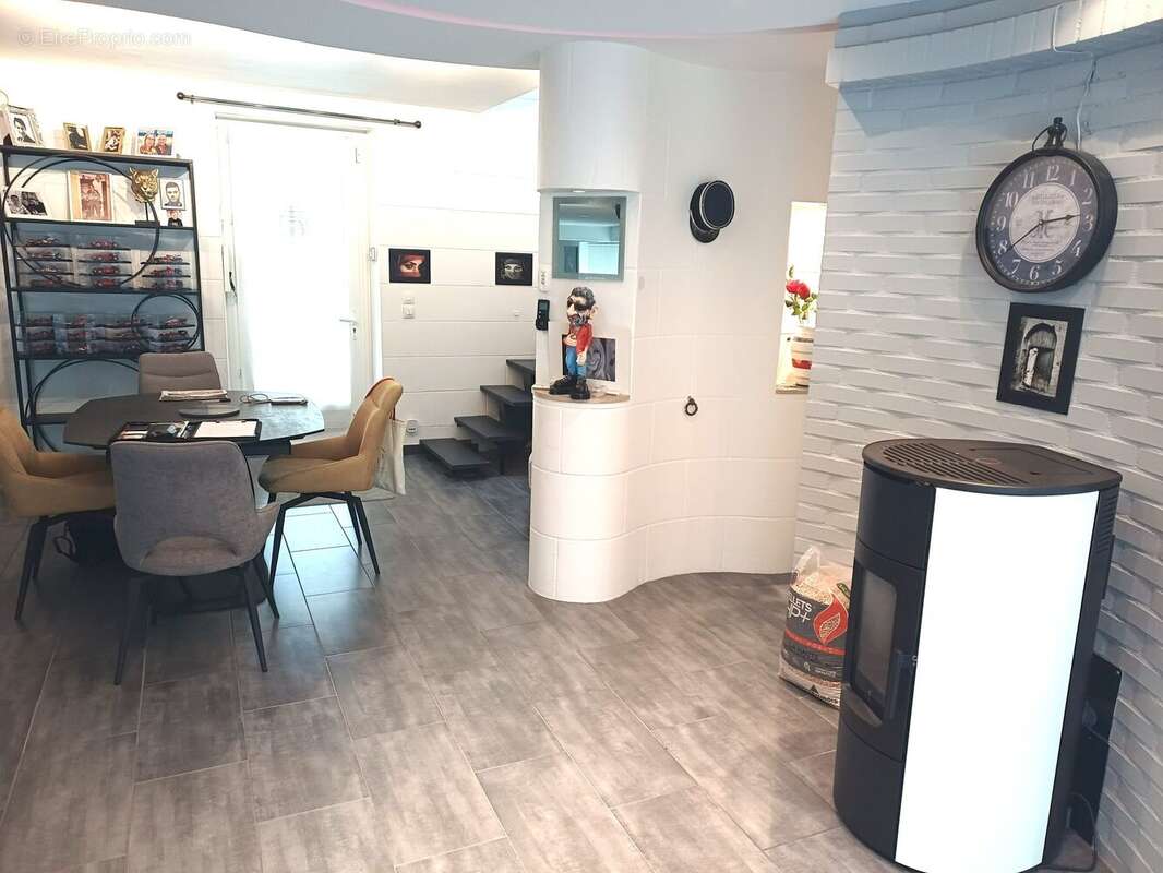 Maison à SAVONNIERES