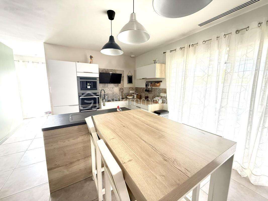 Maison à SAINT-ANDRE-DE-SANGONIS