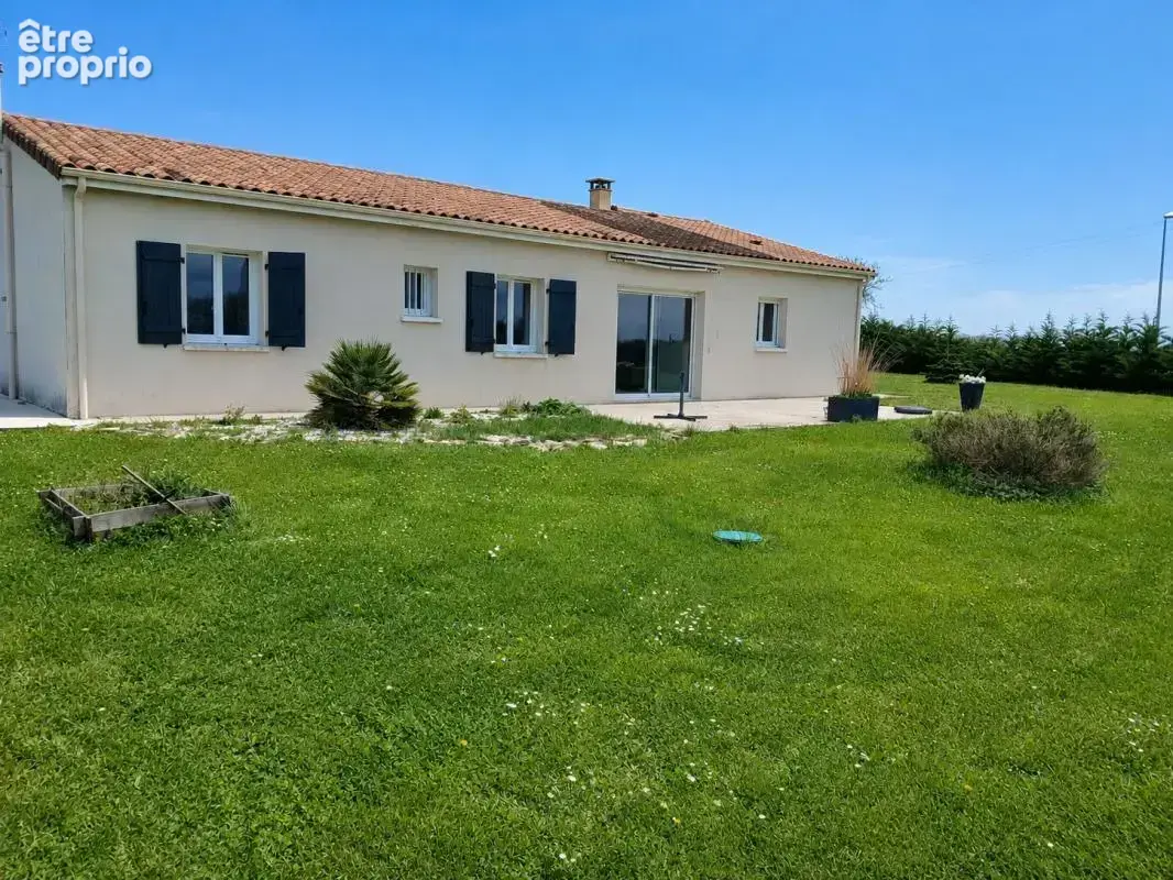 Maison de plain-pied 5 pièces avec terrain et garage - photo 2