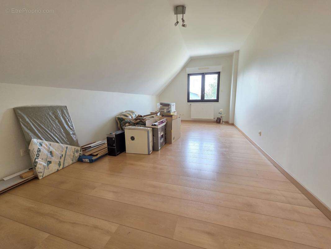 Pavillon contemporain recent offrant 220m² hab sur 2000m² - photo 20