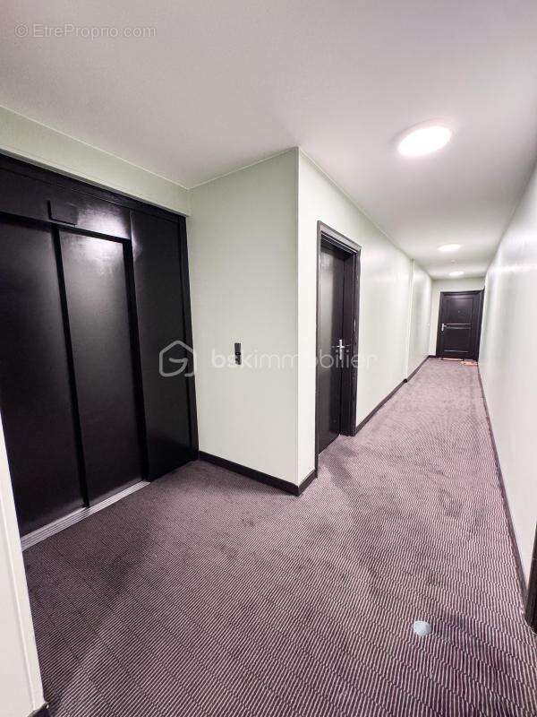 Roissy-en-Brie – Appartement récent de 2021, F2 2 pièces, balcon + 1 parking en sous-sol -GARANTIE DECENNALE 2031 - photo 6