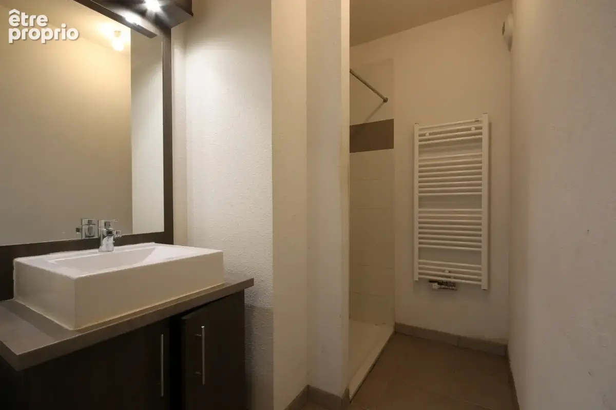 Bassens Parc Beauval, appartement T2 de 41m2 avec terrasse et parking - photo 8