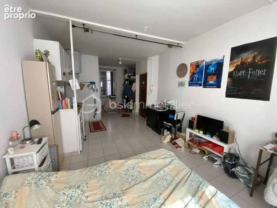 Investisseur t1 loue charpennes dans une rue calme - photo 3