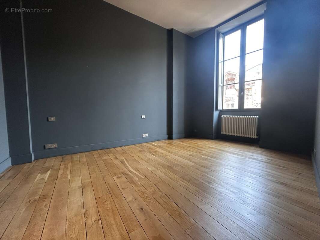 Appartement à vendre 3/ 4 avec balcon immeuble pierre Jardin public  BORDEAUX (33) - photo 6