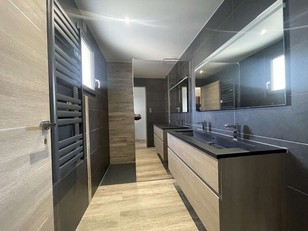 Maison à SAINT-JEAN-DE-MAURIENNE