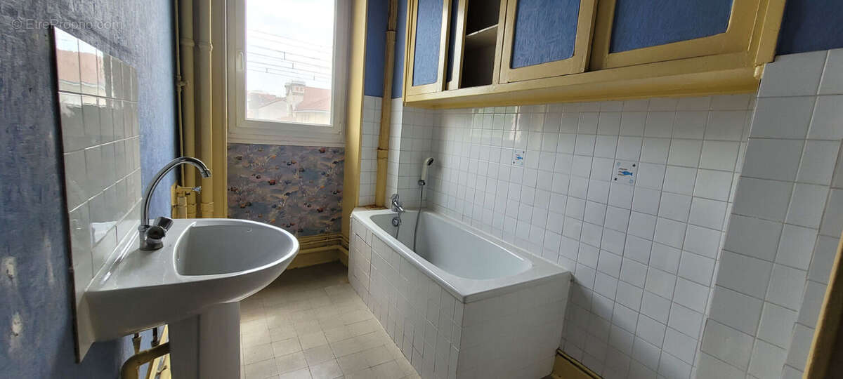 Appartement T3 80.5 m²  / quartier Jacquard - photo 4
