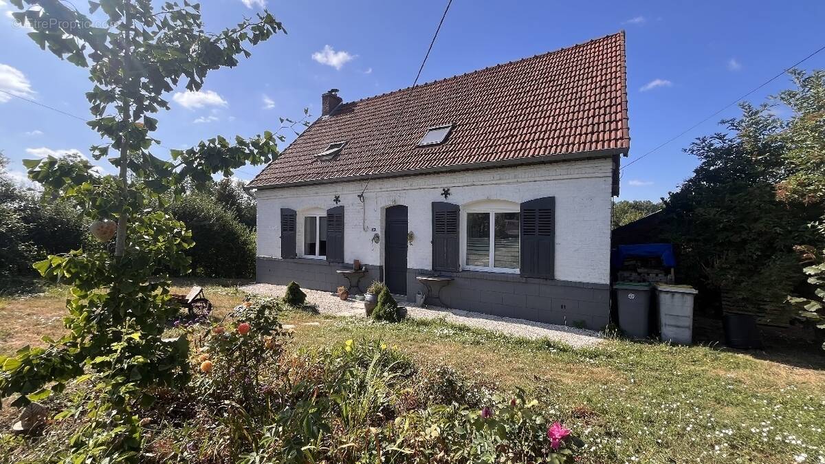 Maison à MORY