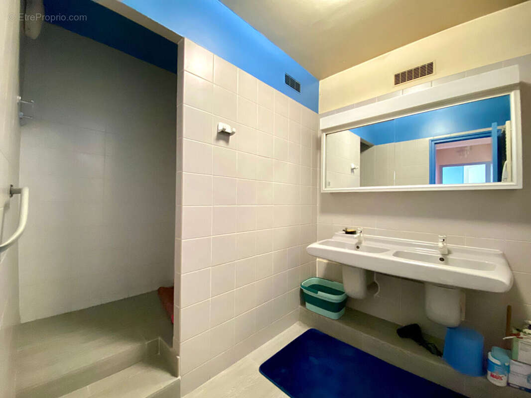 Maison à SARTROUVILLE