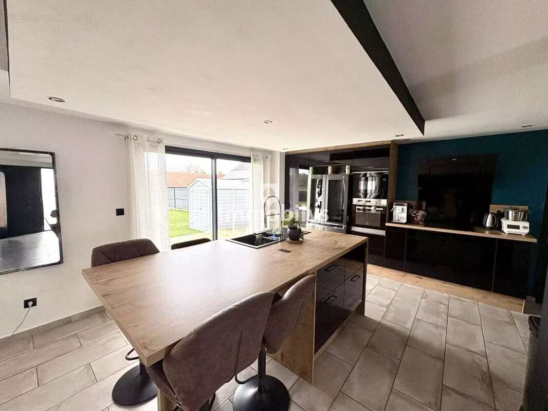 Maison à AUBERCHICOURT