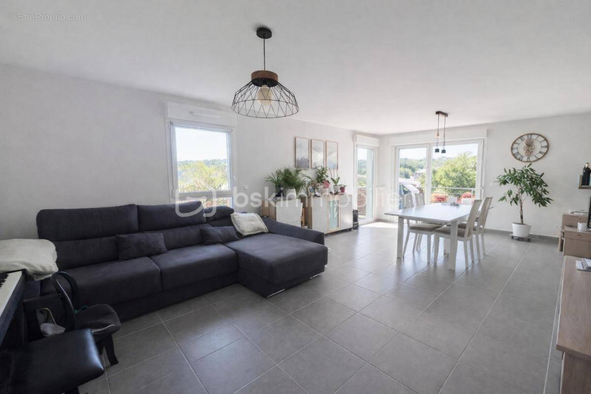 Maison à ALBY-SUR-CHERAN