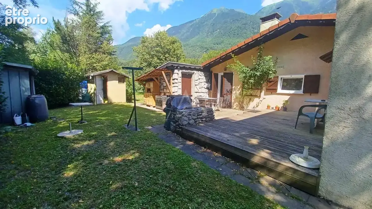 Rognaix (73730)  Maison de plain-pied de 101 m² avec studio indépendant sur 719 m² de terrain - photo 12