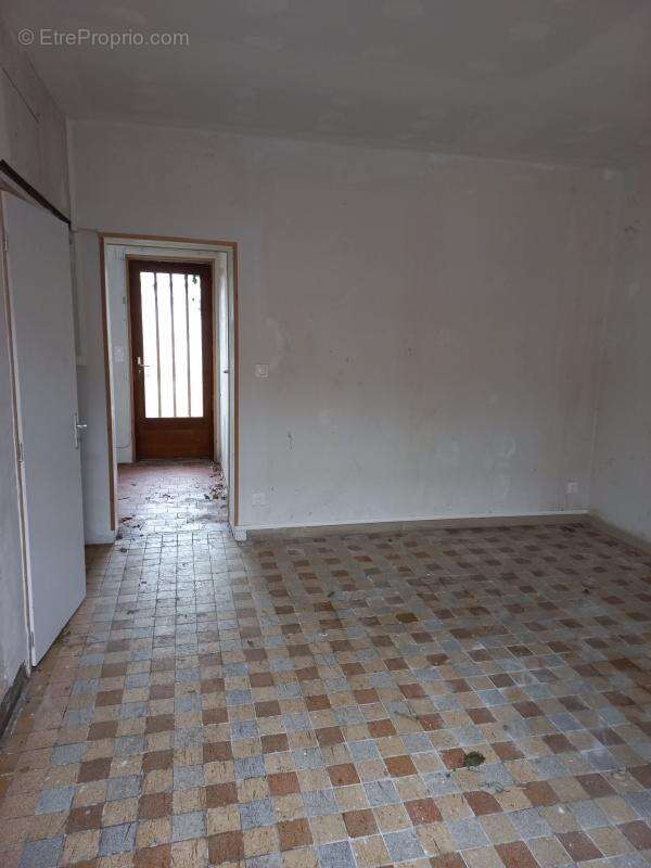 Maison à ESTREE-BLANCHE