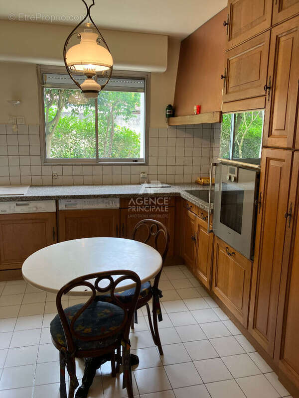 Appartement à MAISONS-LAFFITTE