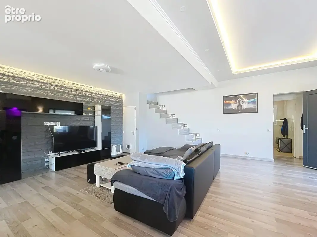 Maison 8 pièces 216 m² à vendre à Drap (06340) - photo 5