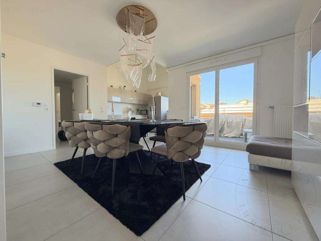 Appartement à CHAPONOST
