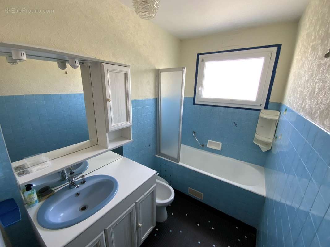 Maison Familiale Au Centre Ville - Caudan - photo 7