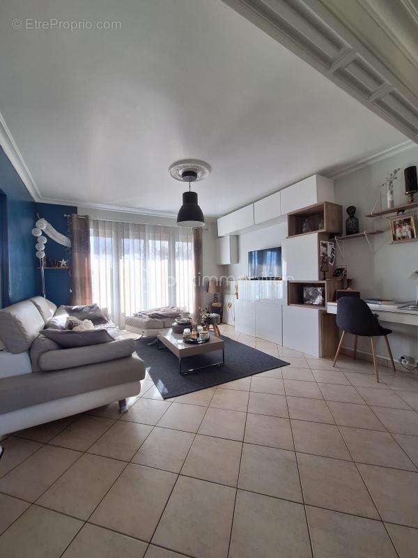 Maison à BALLAN-MIRE