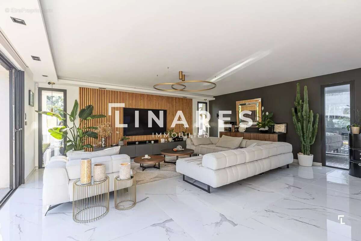 Maison à MARSEILLE-13E