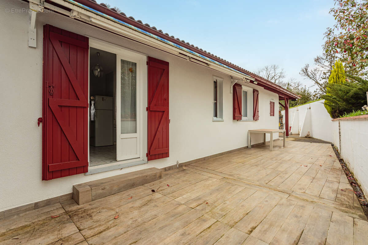 Maison à USTARITZ