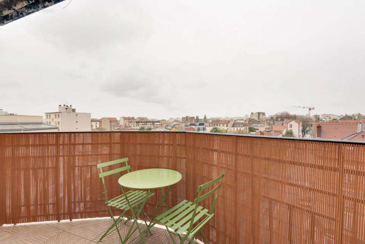 Appartement à ISSY-LES-MOULINEAUX
