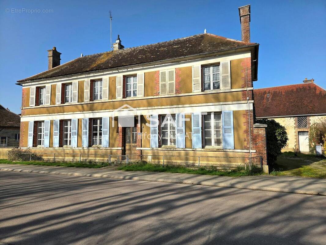 Photo 1 - Maison à VANLAY