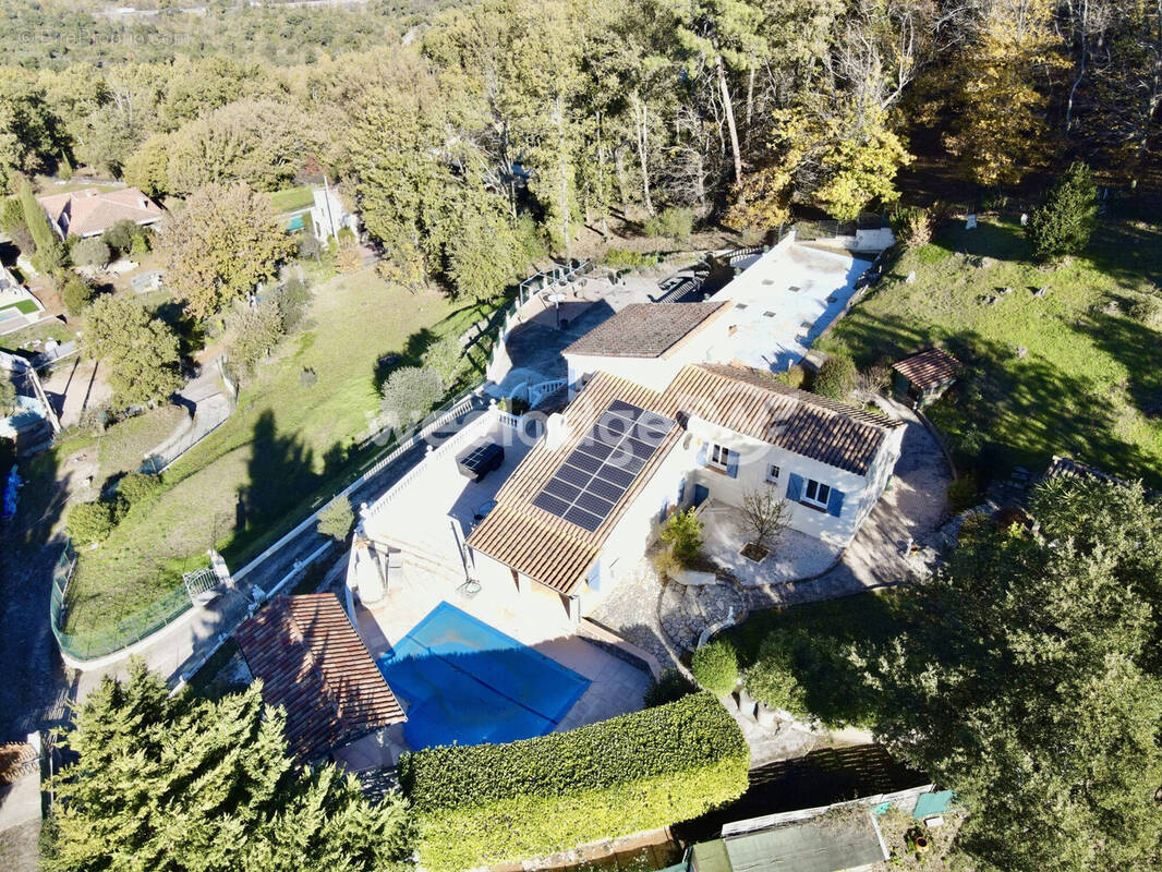 Maison à LES ADRETS-DE-L&#039;ESTEREL