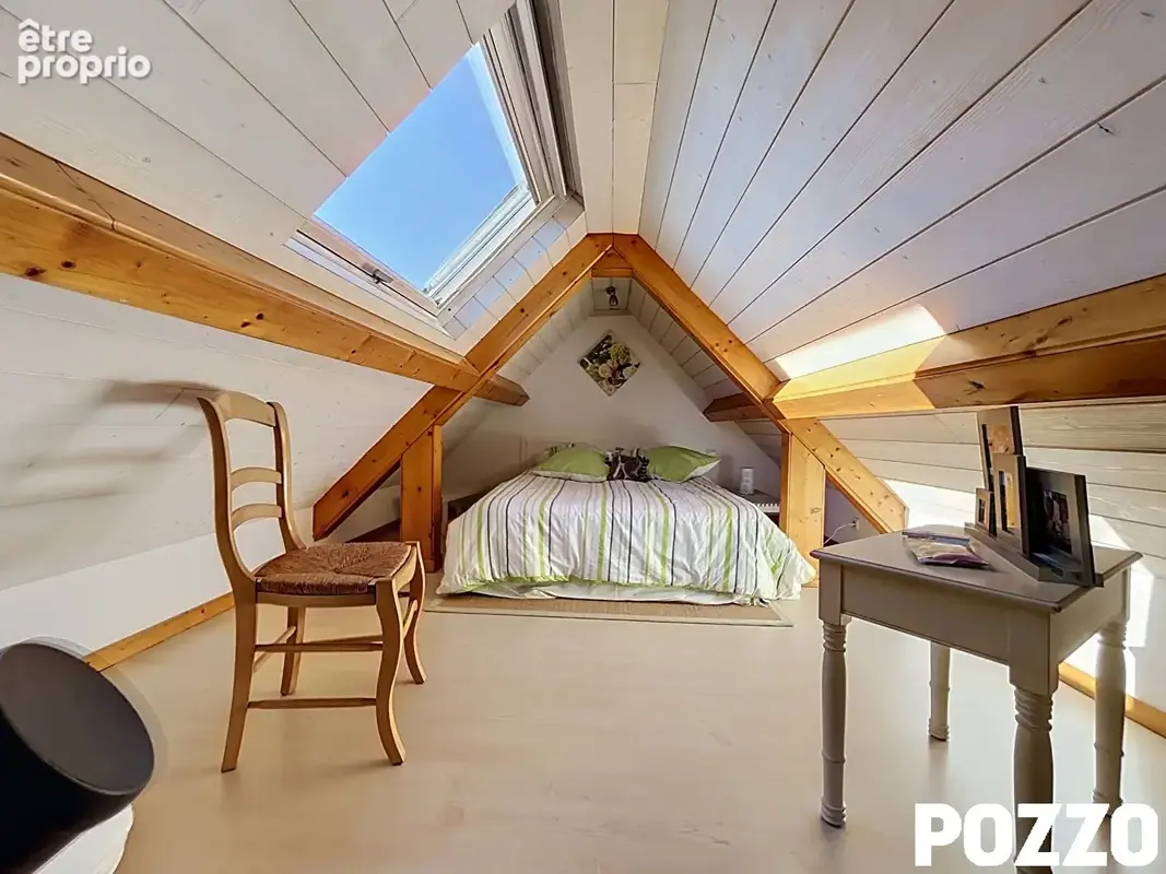 DONVILLE LES BAINS - Superbe maison de 182m² - Vue mer - Sous-sol complet de 112m² - photo 14