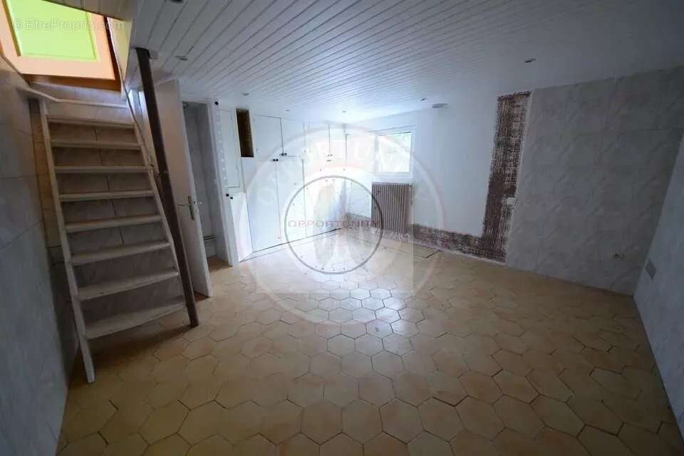 Appartement à FONTENAY-SOUS-BOIS
