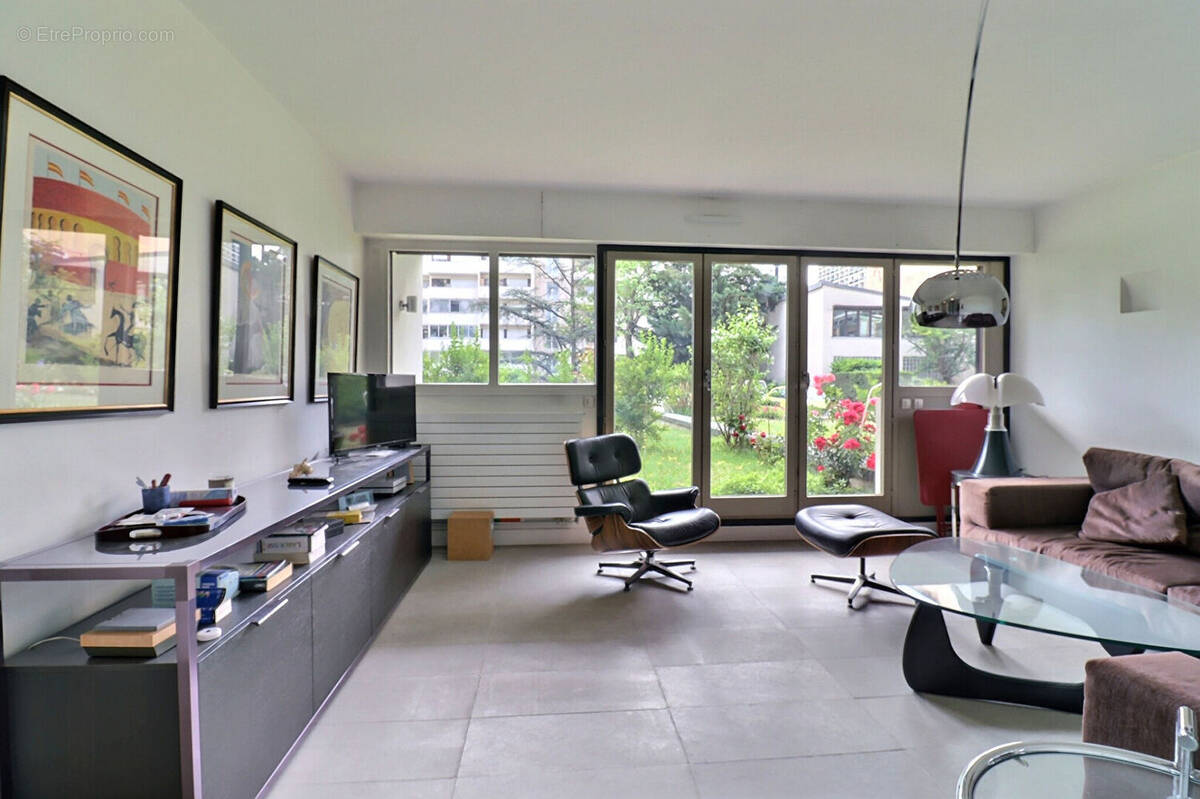 Appartement à PUTEAUX