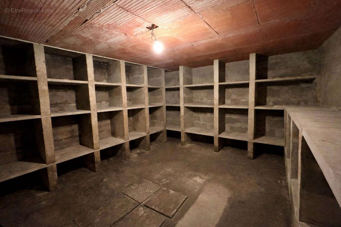 Découvrez le charme et les volumes d'une maison d'architecte - 300 m2 - 4 chambres   à pugnac dans un parc arboré pour savourer  - photo 14