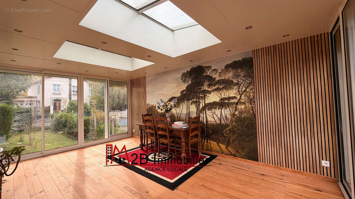 Maison à THORIGNY-SUR-MARNE