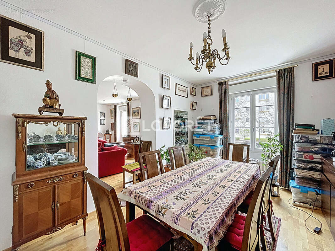 Appartement à CHATILLON