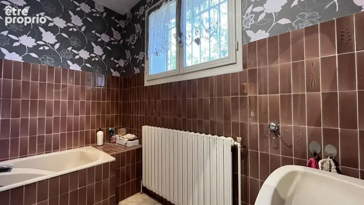 Maison de 195 m² à vendre avec entrepôt de 230 m² - photo 10